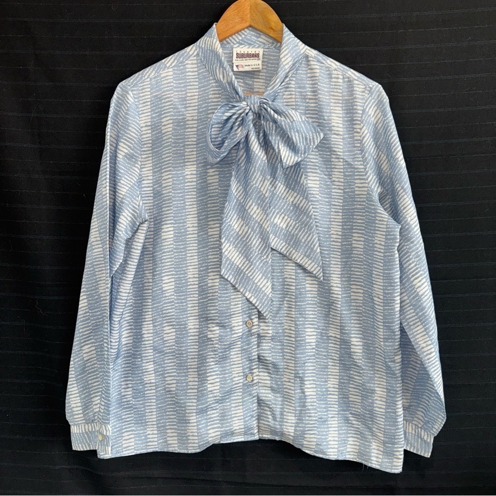 Country Suburbans Vintage Blue White Tie Neck Button Up L/S Blouse Shirt 14